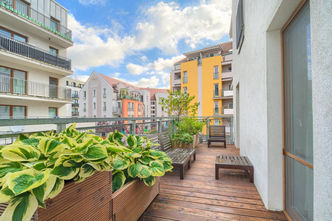 Warta River Comfort Apartment Poznań Exterior foto